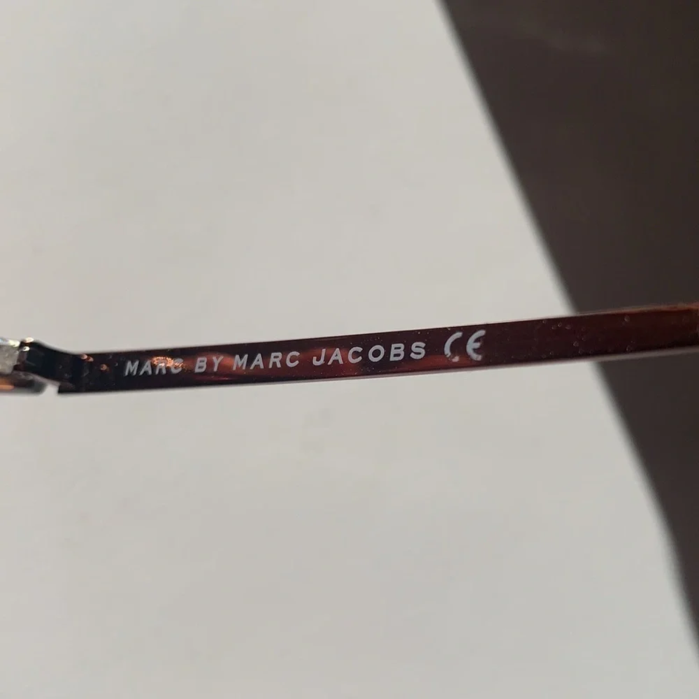 Marc Jacob’s MMJ 174/S 59 14 sunglasses with case